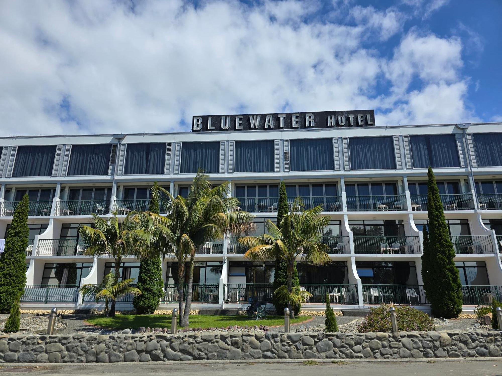 Hotel Bluewater